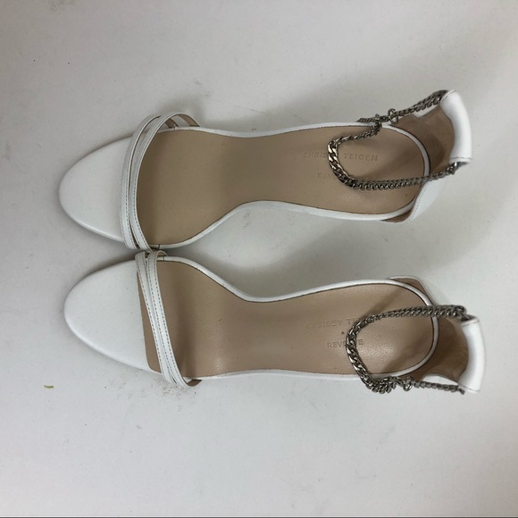 Revolve Ezra Heel x Chrissy Teigen NWT - Picture 4 of 6